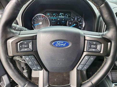 Used 2018 Ford Expedition Limited w/ Equipment Group 301A image 28