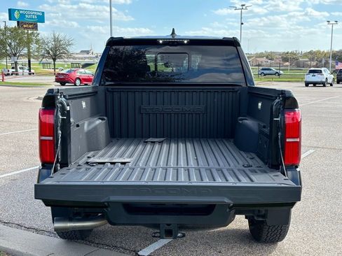 Used 2024 Toyota Tacoma TRD Off-Road w/ TRD Off Road Premium Package image 6