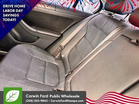 Used 2012 Volkswagen Jetta SE FWD image 9