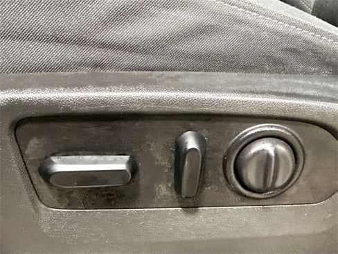 Used 2020 Chevrolet Silverado 1500 RST image 20