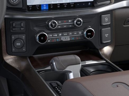 New 2025 Ford F150 King Ranch w/ FX4 Off-Road Package image 17