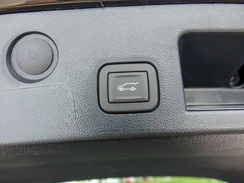 New 2027 Chevrolet Equinox RS w/ Safety and Technology Package AWD/4WD image 9
