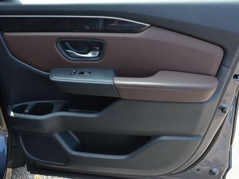 Used 2024 Honda Pilot Elite image 21
