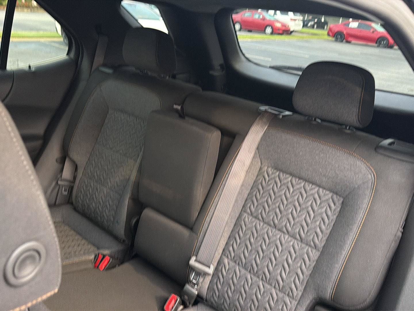 Used 2024 Chevrolet Equinox LT FWD image 29