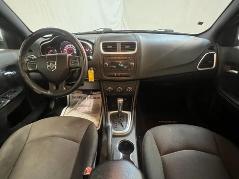 Used 2014 Dodge Avenger SE FWD image 13