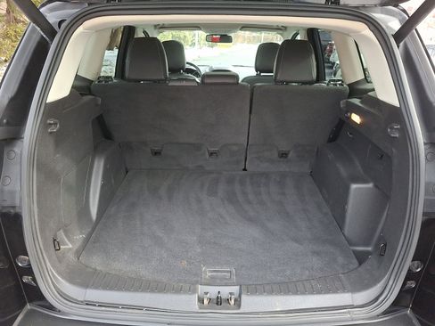 Used 2019 Ford Escape Titanium image 29