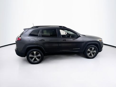 Used 2022 Jeep Cherokee Limited image 4