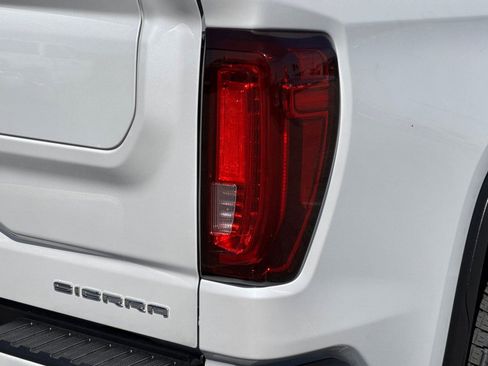 Used 2023 GMC Sierra 1500 Denali w/ Technology Package AWD/4WD image 28
