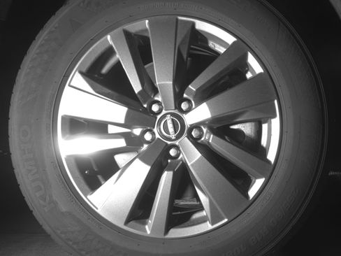 Used 2025 Nissan Pathfinder SV image 13