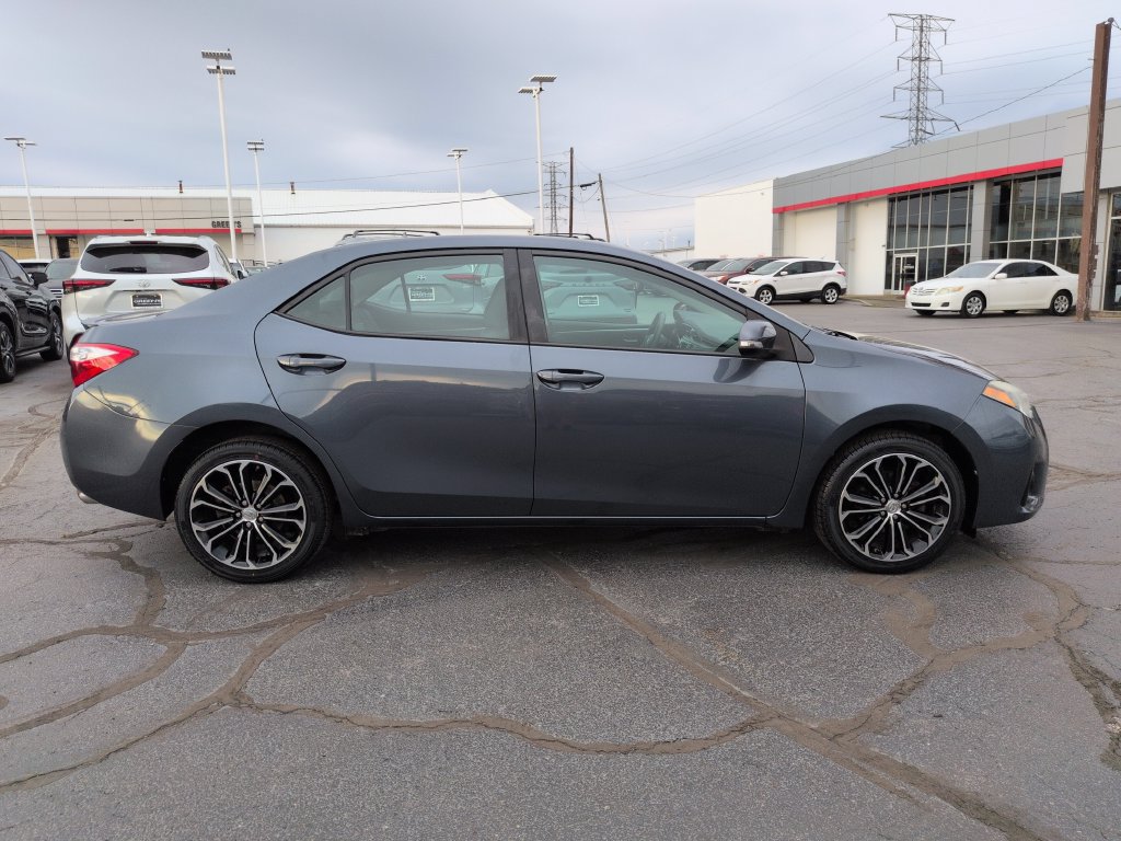 Used 2015 Toyota Corolla S FWD image 6