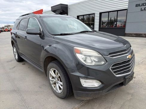Used 2017 Chevrolet Equinox LT w/ Convenience Package AWD/4WD image 2