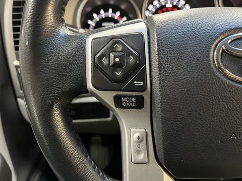 Used 2015 Toyota Sequoia Limited image 21