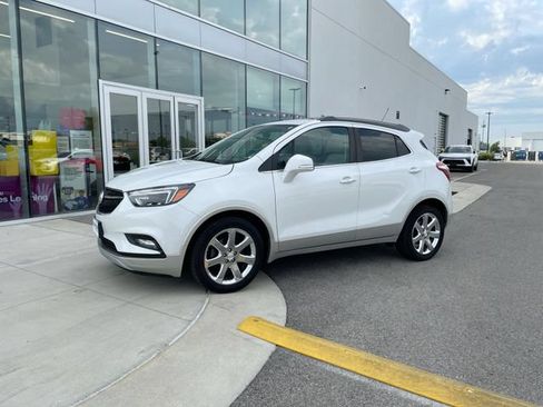Certified 2018 Buick Encore Essence w/ Experience Buick Package FWD image 2