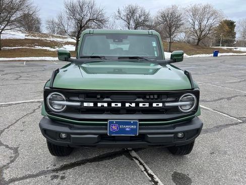 Used 2025 Ford Bronco Outer Banks image 3