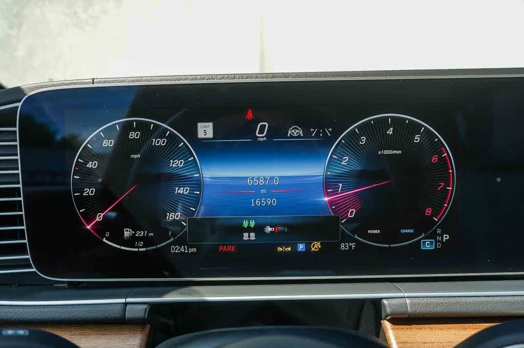 Used 2024 Mercedes-Benz GLS 450 4MATIC image 26