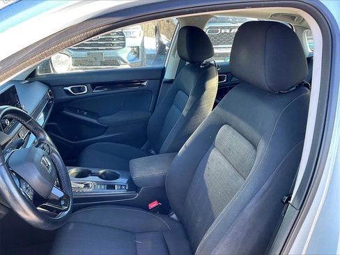 Used 2022 Honda Civic EX image 9