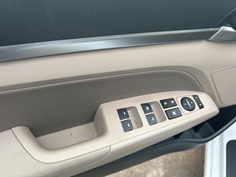 Used 2020 Hyundai Elantra Value Edition w/ Cargo Package (C1) image 11