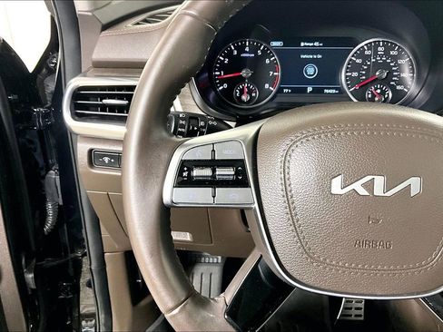 Used 2022 Kia Telluride SX image 17