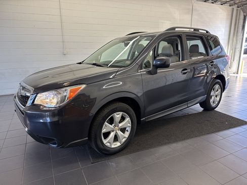 Used 2015 Subaru Forester 2.5i Limited w/ Popular Package #2 image 4