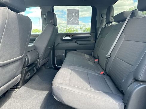 Used 2024 Chevrolet Silverado 2500 LT AWD/4WD image 23
