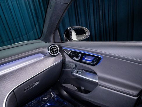 New 2026 Mercedes-Benz GLC 300 4MATIC image 22