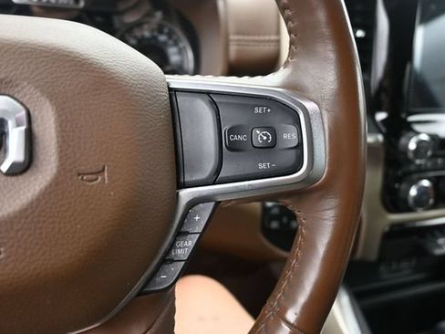 Used 2020 RAM 1500 Laramie AWD/4WD image 20