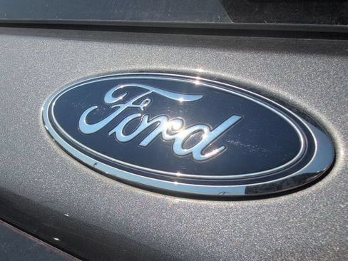 Used 2025 Ford Explorer Active RWD image 8