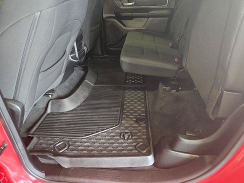 Used 2022 RAM 1500 Big Horn AWD/4WD image 22