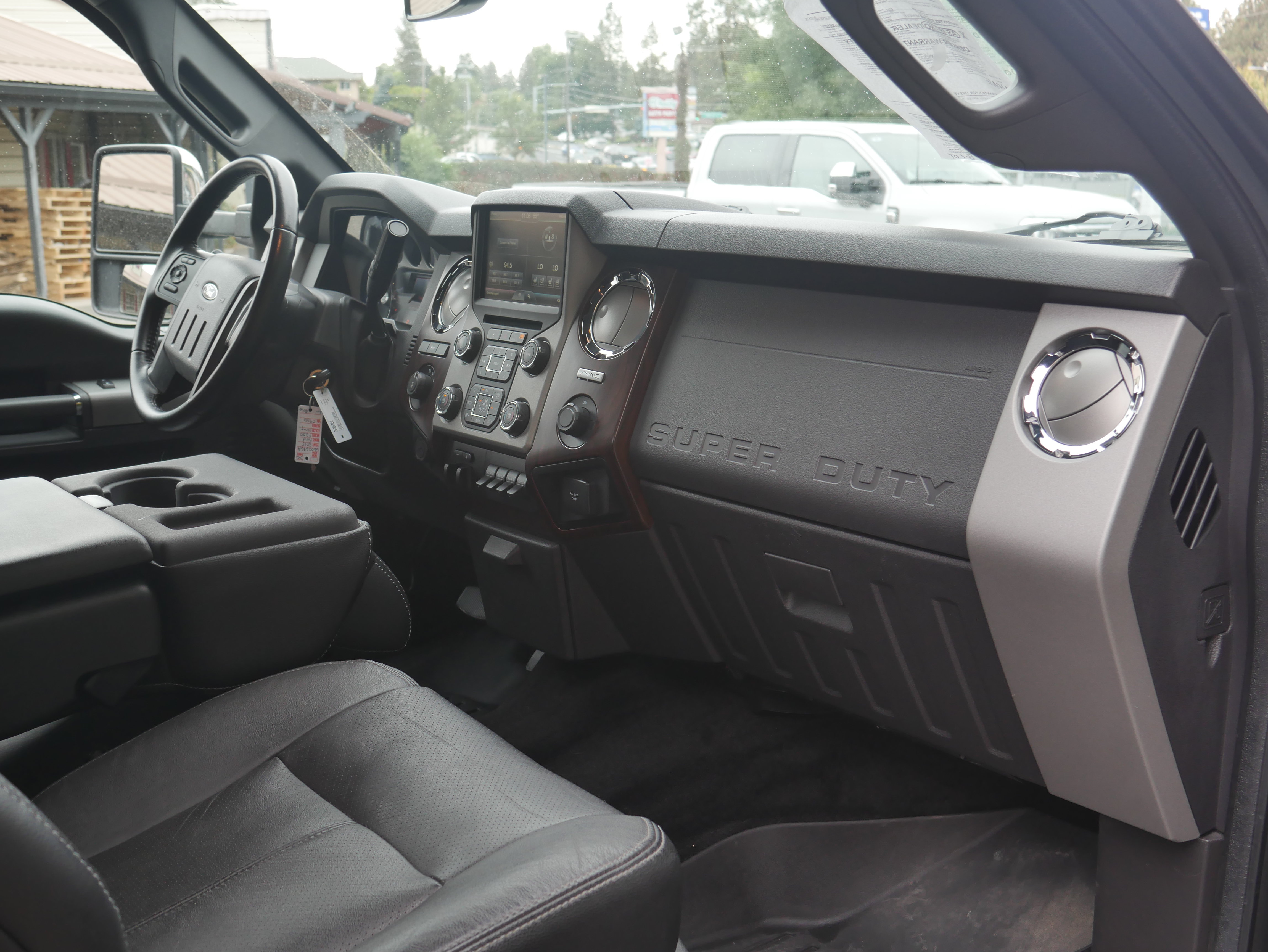 Used 2015 Ford F250 Lariat w/ Chrome Package AWD/4WD image 25