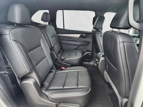 Used 2026 Buick Enclave Preferred FWD image 28