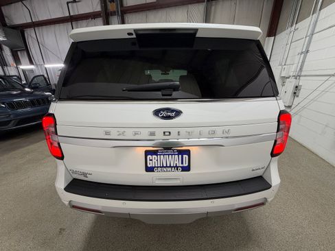 Used 2024 Ford Expedition Max Platinum AWD/4WD image 37