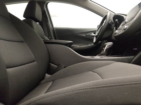 Used 2021 Chevrolet Malibu RS FWD image 21