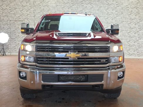 Used 2019 Chevrolet Silverado 2500 LTZ w/ Duramax Plus Package image 2