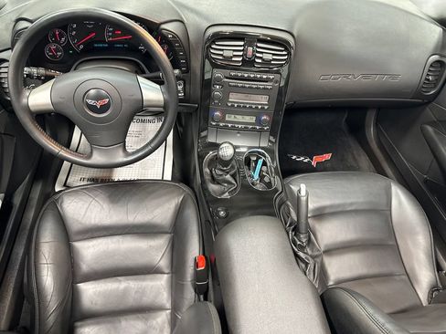 Used 2008 Chevrolet Corvette Coupe RWD image 35