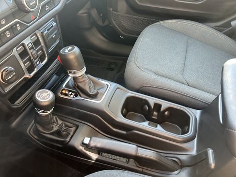 New 2026 Jeep Wrangler Unlimited Sport AWD/4WD image 19
