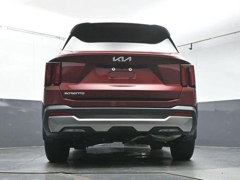 Used 2025 Kia Sorento S FWD image 39