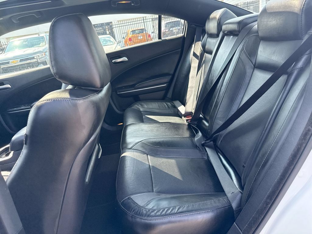 Used 2021 Dodge Charger SXT w/ Leather Interior Group RWD image 27