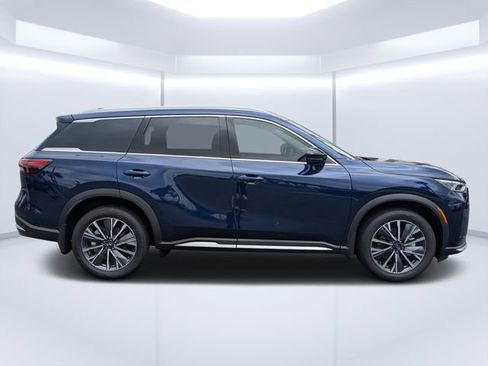 New 2026 INFINITI QX60 Luxe w/ Cargo Package FWD image 2