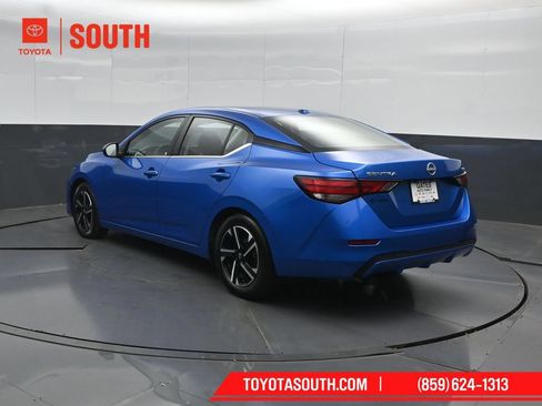 Used 2024 Nissan Sentra SV FWD image 8