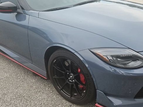 Used 2024 Nissan Z NISMO w/ Floor Mat Package RWD image 5