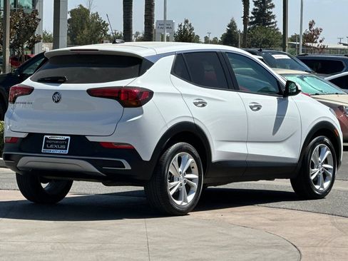 Used 2023 Buick Encore GX Preferred FWD image 4