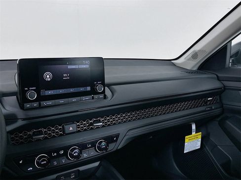 New 2025 Honda Accord SE image 21