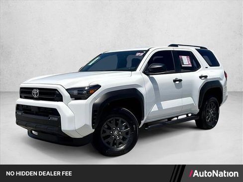 Used 2025 Toyota 4Runner SR5 AWD/4WD image 1