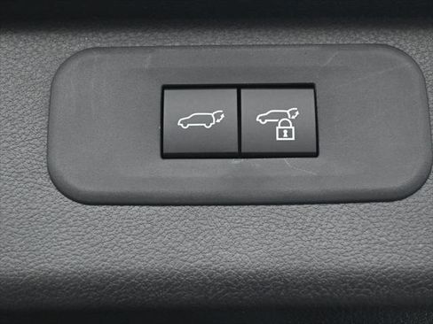 Certified 2026 Toyota Grand Highlander AWD Hybrid image 34