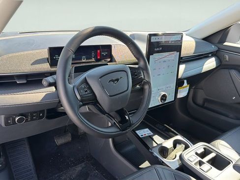 New 2026 Ford Mustang Mach-E Premium image 23