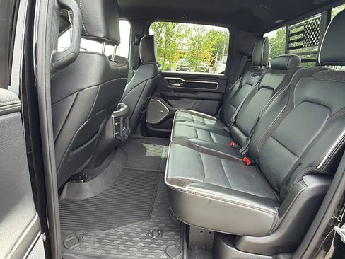 Used 2025 RAM 1500 Laramie w/ Night Edition AWD/4WD image 15