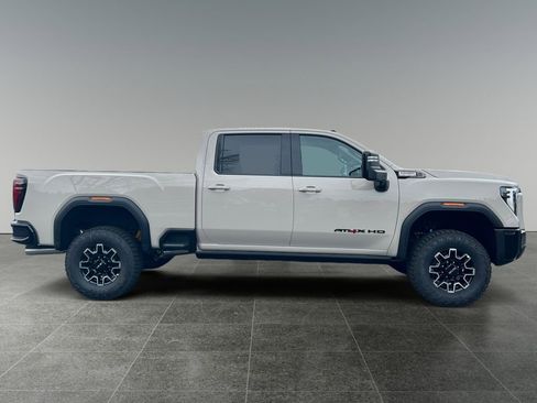 New 2026 GMC Sierra 2500 AT4X w/ LPO, Black Badging Package image 8