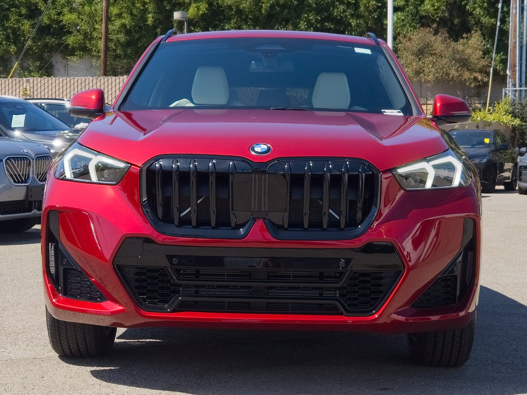 New 2026 BMW X1 xDrive28i w/ M Sport Package AWD/4WD image 2