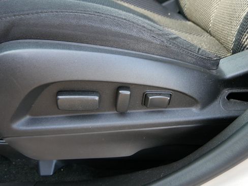 Used 2015 Chevrolet Equinox LT w/ Driver Convenience Package FWD image 22