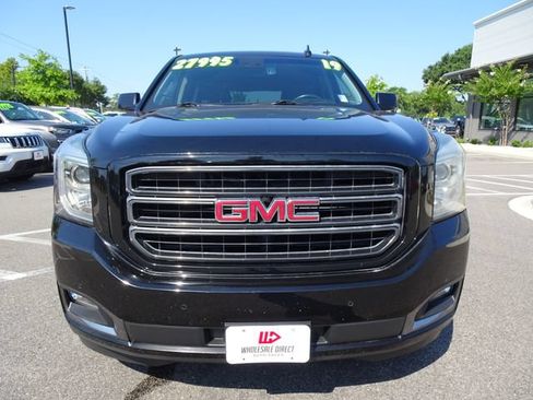Used 2019 GMC Yukon SLT w/ Graphite Performance Edition RWD image 9